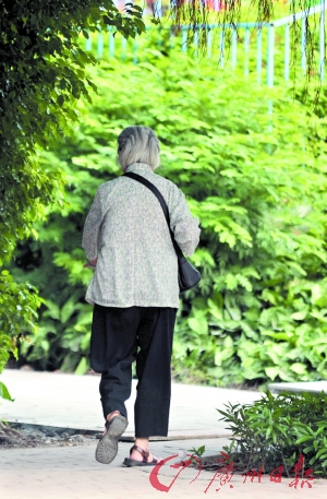 正确吃动穿 远离“蹒跚族”|医生|病人_凤凰资讯