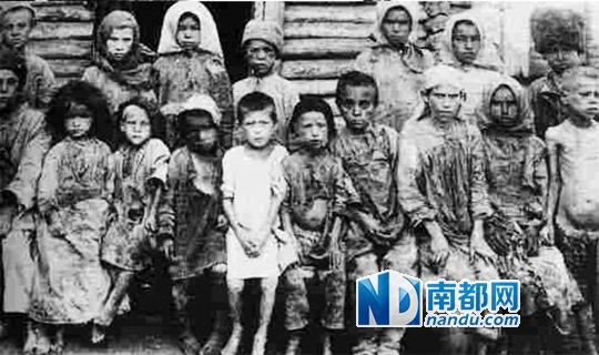 1932-1933乌克兰大饥荒历史照片。