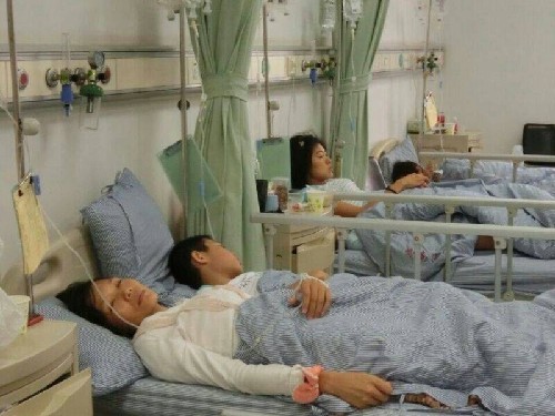 三明治致食物中毒 萝岗一家五口"中招"
