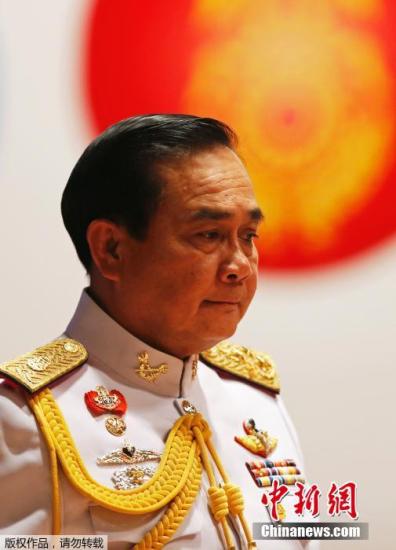 泰陆军司令巴育当选总理 称希望国家向前迈进