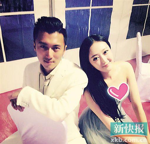 ■谢霆锋和洛诗合影