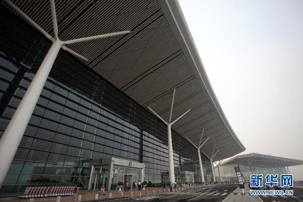天津滨海国际机场T2航站楼投入使用 (组图)|航