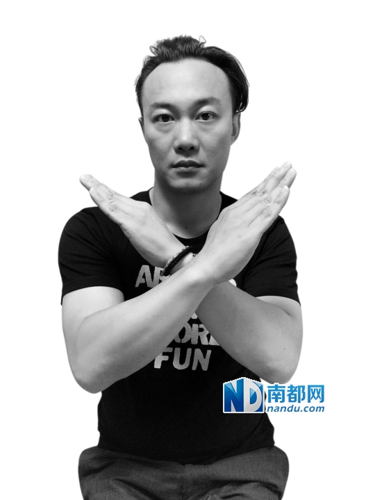 陈奕迅对假演唱会消息“SayNo”。