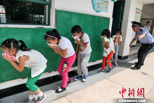 上海中小学启动安全教育|学生|开学