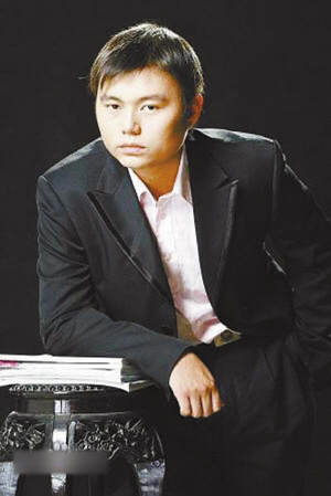 《明朝那些事儿》作者石悦|明月|作家_凤凰资讯