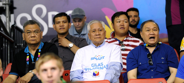 菲律宾外长:篮球是国球,将申办世界杯|世界杯|球