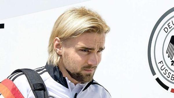 杜尔姆愿为U21效力,施梅尔策迎来新机会