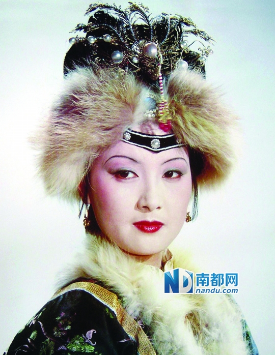 87版《红楼梦》的<em>丫头</em>小姐们重聚大观园|湘云