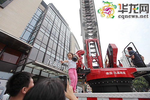 消防器材<em>萌萌</em>哒!还有铁臂助你冲上云霄|云梯