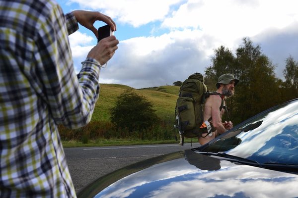 史蒂芬&middot;高夫表示，尽管自己败诉，但不会放弃裸体旅行的计划。