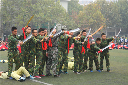 咸阳市彩虹学校第十届健康节开幕式活动照片 校方提供