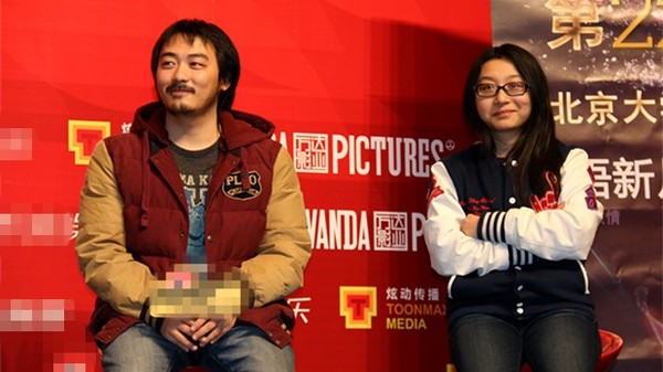《十万个冷笑话》导演卢恒宇与李姝洁夫妇