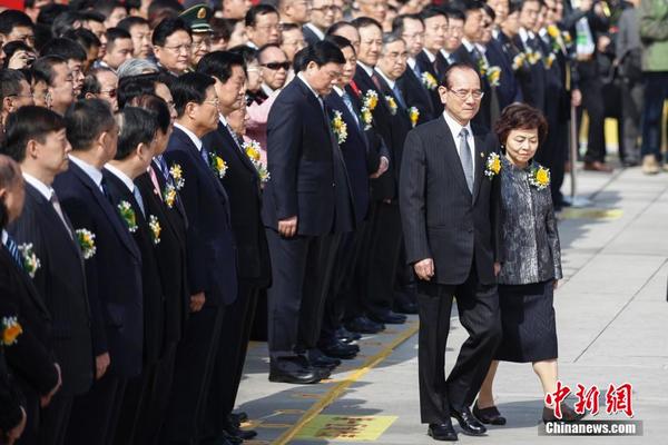郁慕明呼吁台湾接受两岸一家亲一国两制