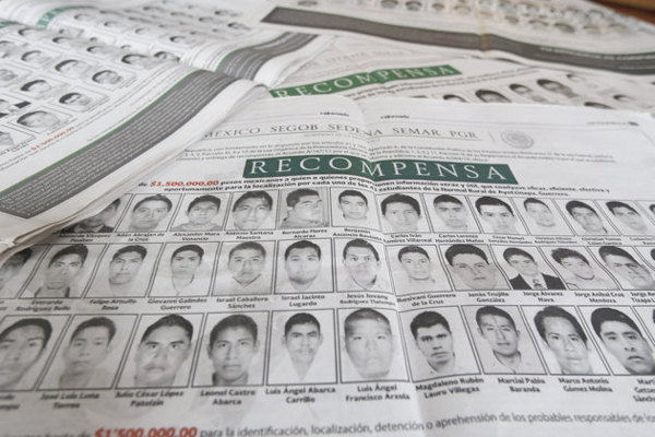 墨西哥43名失踪学生遭到贩毒集团成员劫持，下落不明（网页截图）