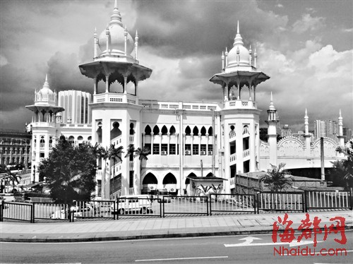 吉隆坡的老车站,至今有100年左右历史