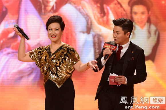 江苏春晚《西游》女神30年重聚 玉兔精李玲玉容颜未变