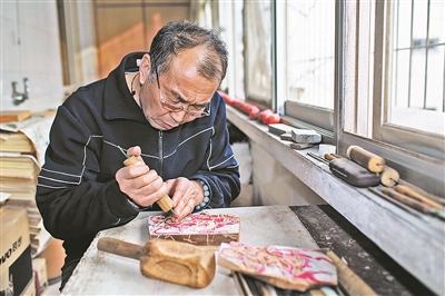 年味 年画画上春风好颜色|年画|木版
