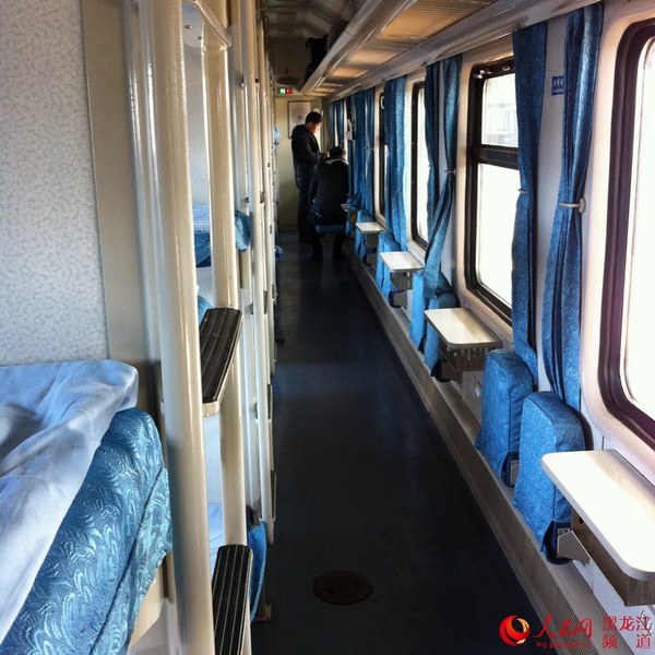 大年三十哈尔滨返乡旅客数量锐减(组图)|旅客|列