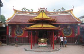 金德院主体建筑被烧之前的景观。（图：印度尼西亚星洲日报）