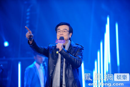 《掌声响起来》黄百鸣怀念家驹 动情嘶吼《海