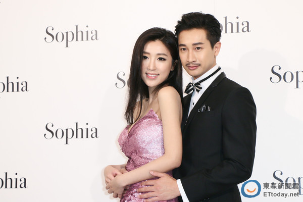 darren婚礼70位宾客名单曝光!排场不输好友周杰伦