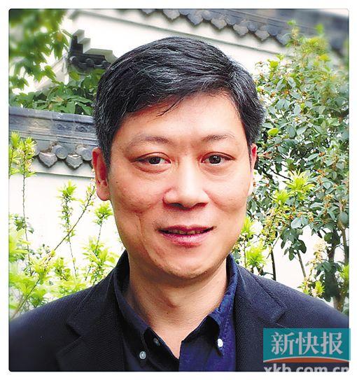 广东省书法家协会 梁晓庄,1961年生于广州。现为中国书法家协会会员、西泠印社社员、广东省人民政府文史研究馆馆员兼书法院副院长、广东省书法家协会主席团成员、广东省书协篆刻委员会副主任。