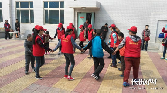 河北经贸大学青年志愿者协会开展系列公益活动