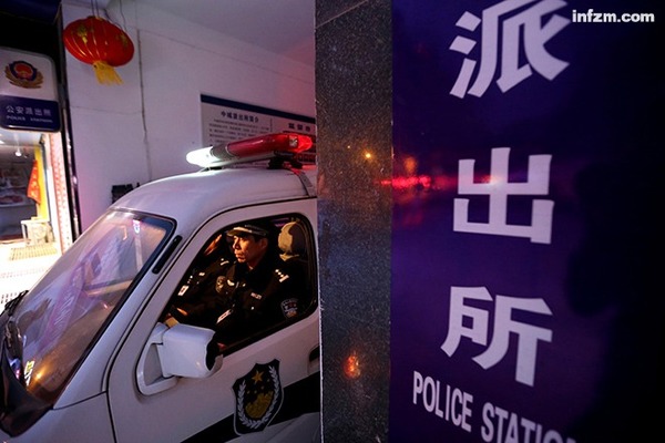 2015年2月18日,山西省运城市盐湖区中城派出所警察出警.