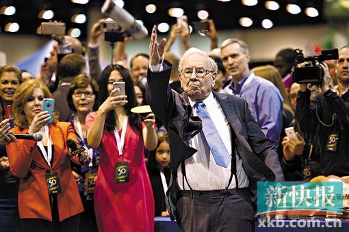 巴菲特股东大会50周年 全球4万投资者朝圣|巴