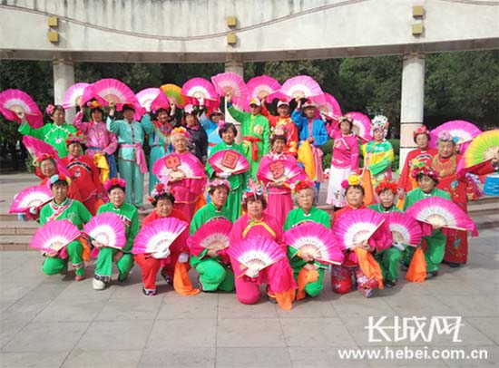 秦皇岛市海港区社区舞蹈队舞动中国梦|舞蹈队