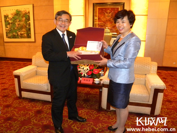 秦博勇会见日本三千人访华旅游交流团来冀分团