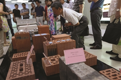 各式节能材料 亮相绿色建材展