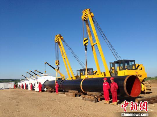 国产超大口径油气管道装备应用中俄东线 填补
