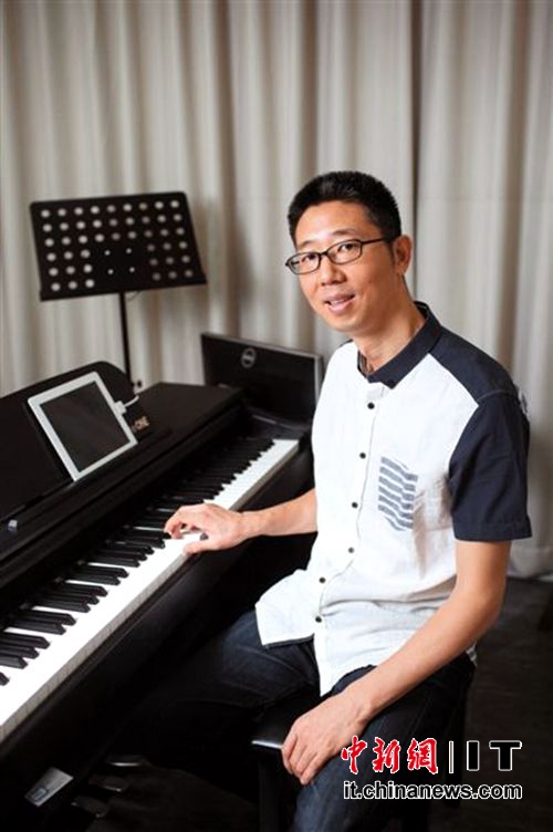 小叶子（北京）科技有限公司创始人兼CEO叶滨与The ONE智能钢琴