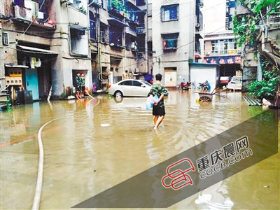 <em>雨一直下</em> 胜利路住宅区昨被水淹|积水|暴雨_凤