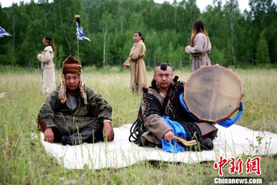 图为文化园开园时的文艺展演。　吴微微　摄