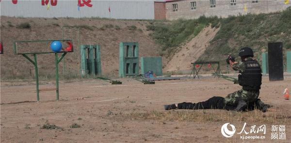 草鹿八千流_央视人均月薪八千(3)