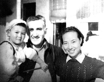 马海德和周苏菲、儿子周幼马