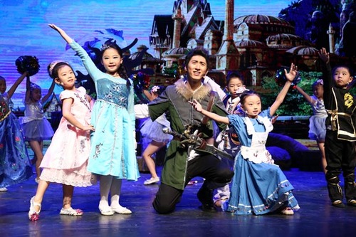 儿童音乐剧《冰雪女王》小演员冰爽出击|剧目