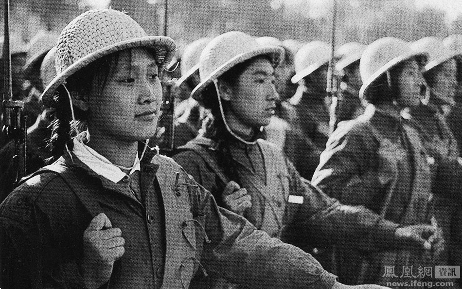 1949-2009年,14次阅兵的珍贵画面 - 陆泉润 - 心随影动 1949-2009年,14次阅兵的珍贵画面 - 人在上海 - 中国新闻画报