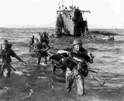 1943年7月,盟军登陆西西里岛。资料图片
