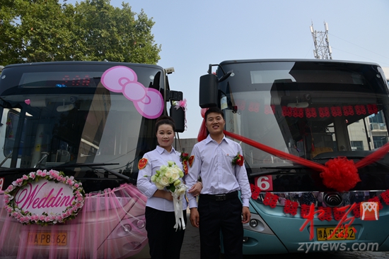 郑州一对车长开公交结婚