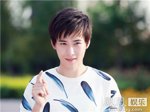 《我叫郝聪明2》杀青 吴昊泽:一人分饰两角很