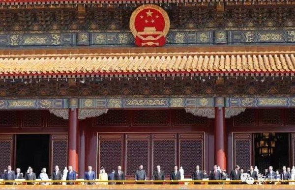 66年来,在天安门城楼观礼的女性官员都有谁?|