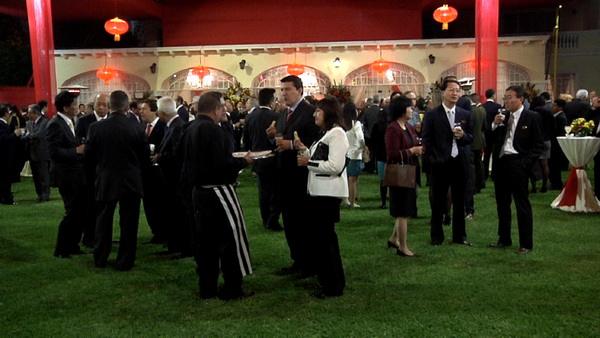 中国驻秘鲁大使馆举行国庆66周年招待会|秘鲁