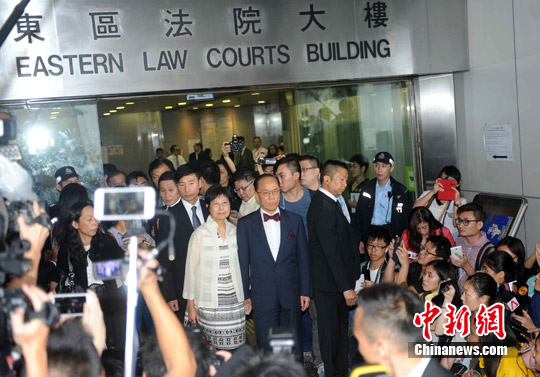 香港廉政公署 起诉 前特区行政长官 曾荫权 | 曾荫 