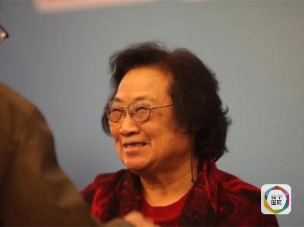  屠呦呦 为何能 获诺奖 ?|青蒿素|中药_凤凰资讯