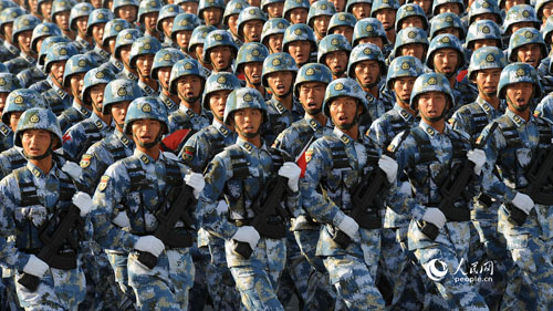 专家:新 军人退役养老保险 制度补齐短板 激励士