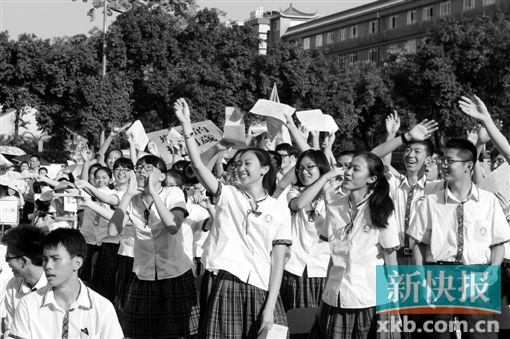 广雅中学成人礼 学生收《成长家书》|学生|老师