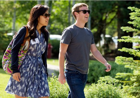 扎克伯格与华裔妻子宣布投资小学计划 助贫困